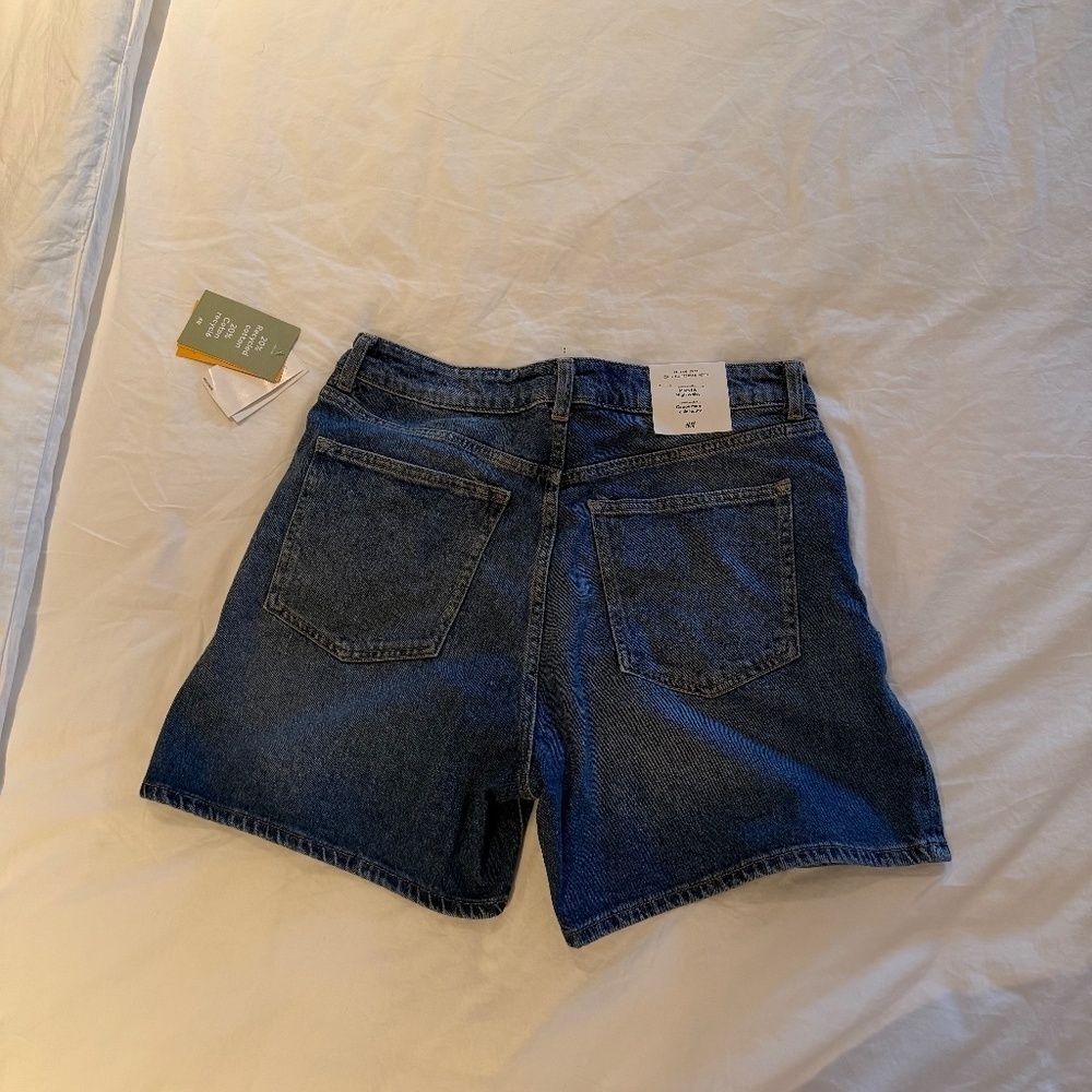 H&M Denim Shorts size US 12 - Picture 2 of 5